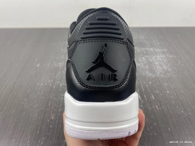 Cheap Monday Cyber 136064-020 3 Retro Jordan (2016) 0809